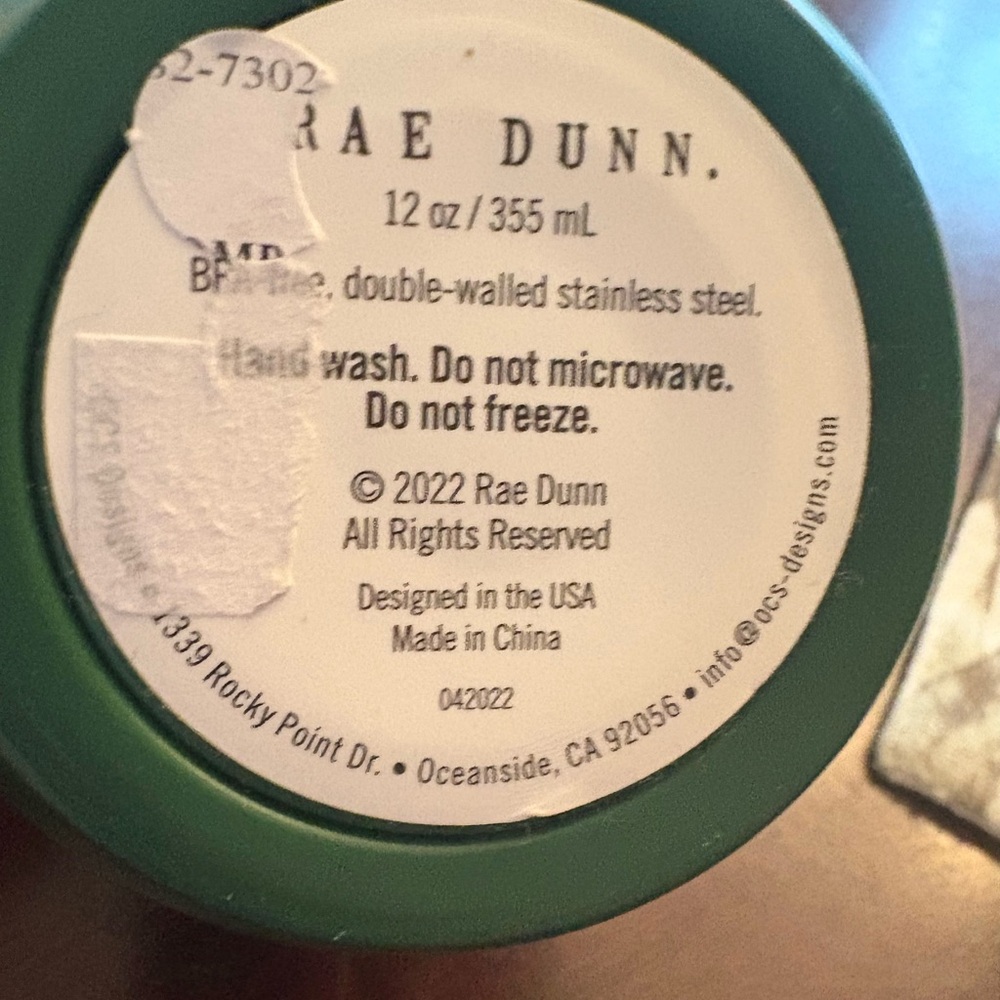 NWT RaeDunn Festive Green Holiday Mug - Picture 3 of 3